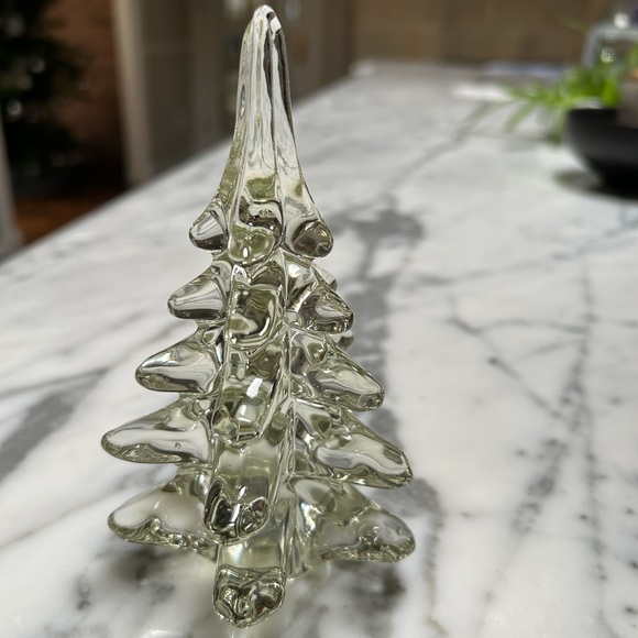 5.5” Vintage Clear Golden/Champagne Glass Christmas Tree - Picture 6 of 6